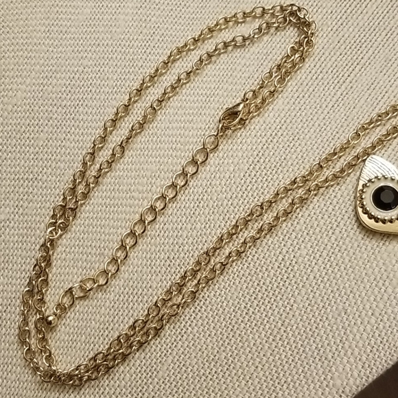 Long, Cute Owl Head Necklace 🦉 - Picture 6 of 6